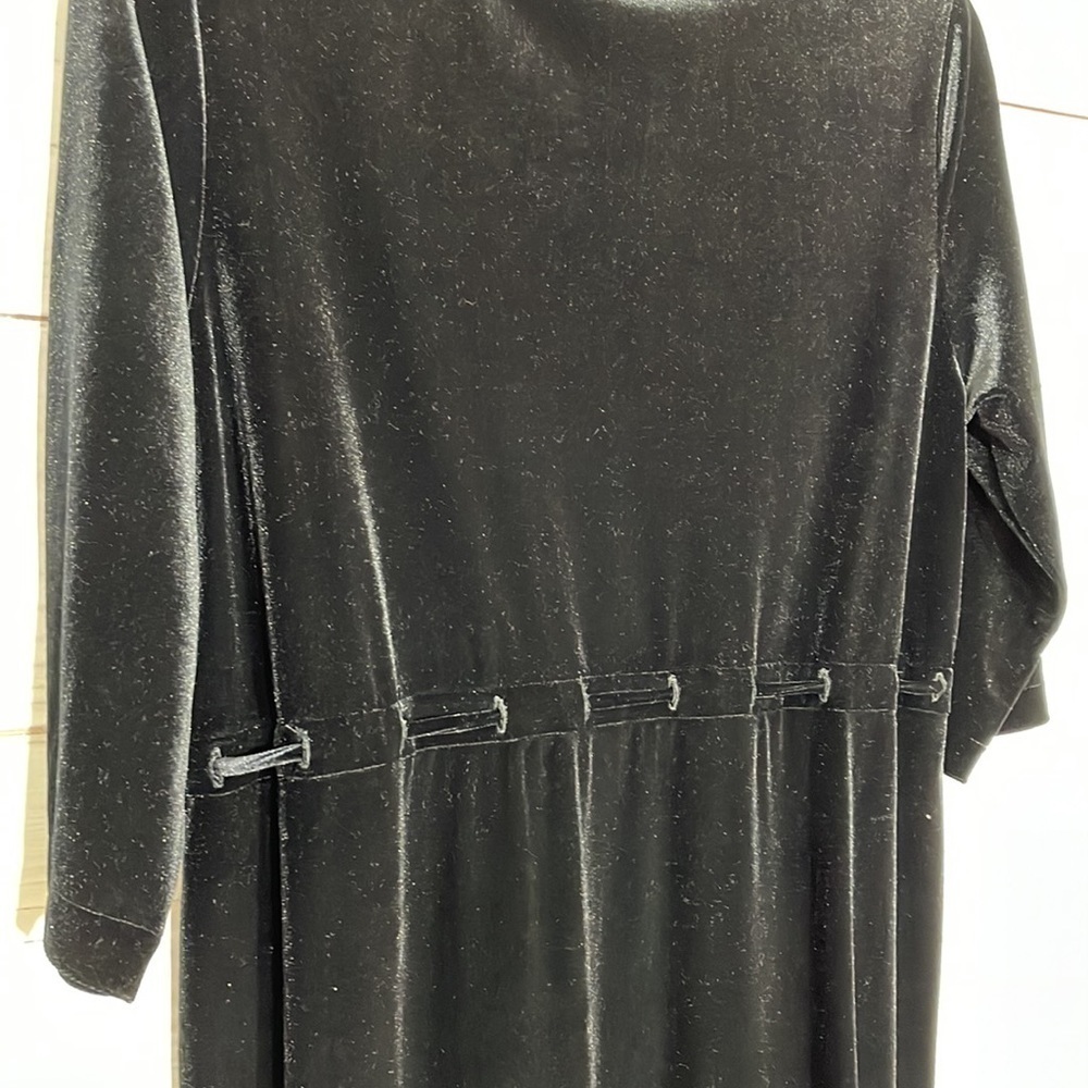 Long Black Velour 90's Dress 3/4 Sleeves Empire Style with Drawstring Size 14/16 - Picture 5 of 8